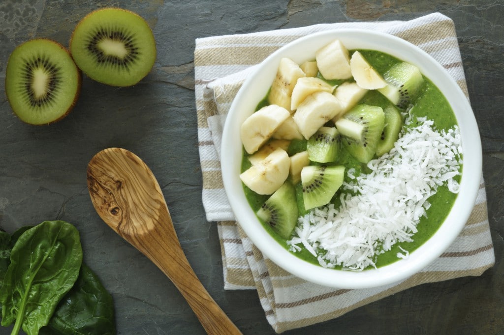 Spinach Kiwi Smoothie Bowl